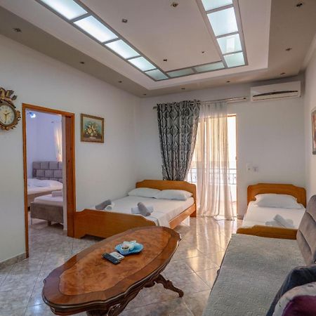 Hotel Vila Vilson Sarandë Exterior foto