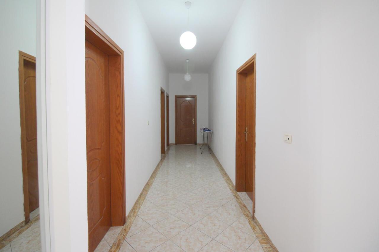Hotel Vila Vilson Sarandë Exterior foto