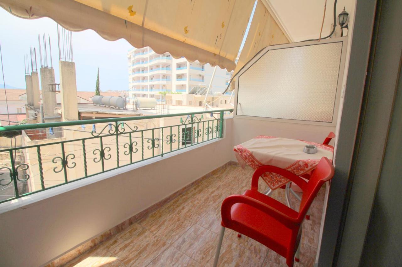 Hotel Vila Vilson Sarandë Exterior foto